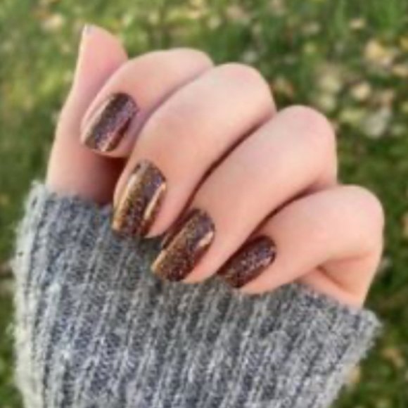 Color Street Nail Strips ~ Brownie Points - Picture 3 of 6